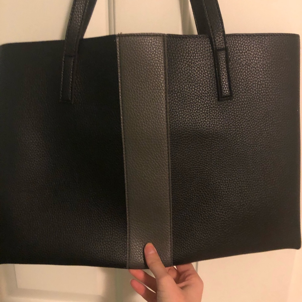 Vince Camuto Tote